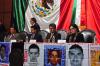 23 noviembre 2016 - Diputados de distintas comisiones se reunieron en San Lázaro con padres y familiares de los 43 normalistas desaparecidos