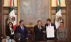 21 septiembre 2018 - El presidente de la Cámara de Diputados, Porfirio Muñoz Ledo, dio lectura y entregó al jefe de Gobierno de la Ciudad de México, José Ramón Amieva, el Bando Solemne 